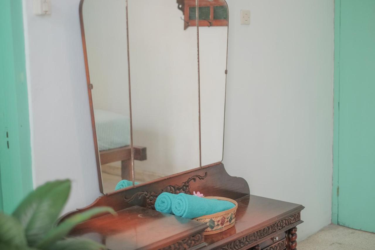 Abrakadabra 747 Apartment Yogyakarta Exterior photo
